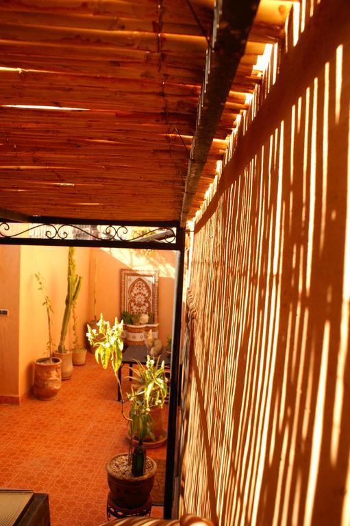 Maison D'Hotes Dar El Nath วาร์ซาเซต ภายนอก รูปภาพ